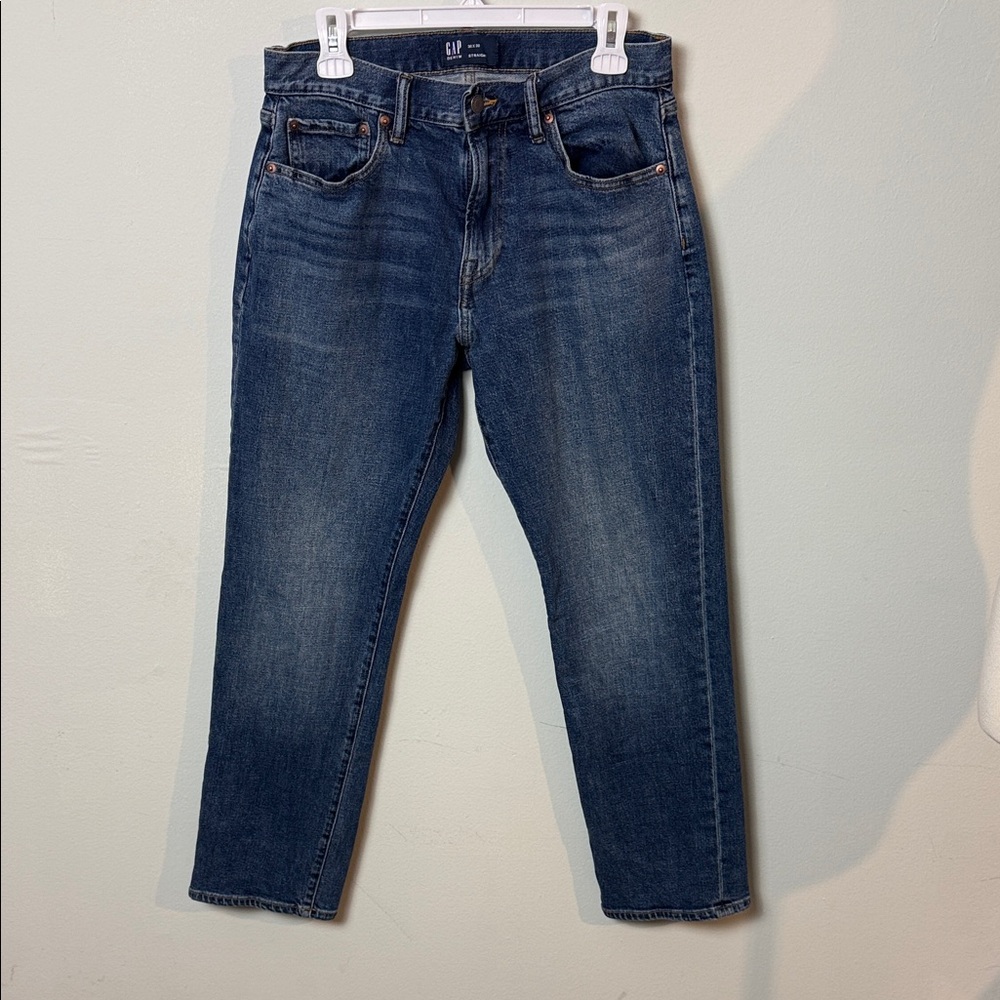 GAP Men's Medium Wash Blue Straight Jeans ~ 30x30